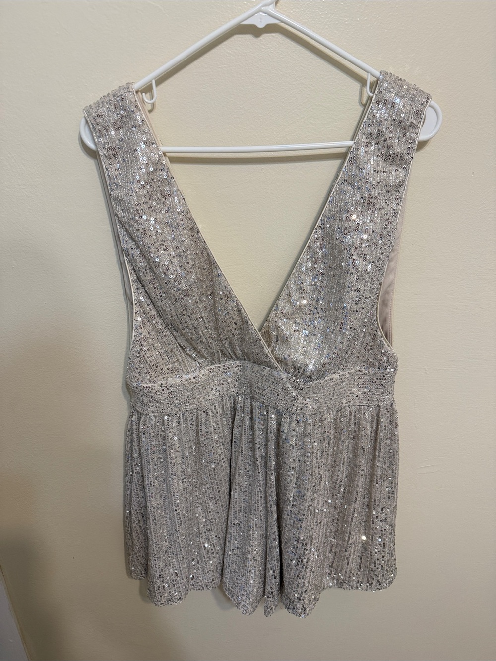 Lulu's champagne romper